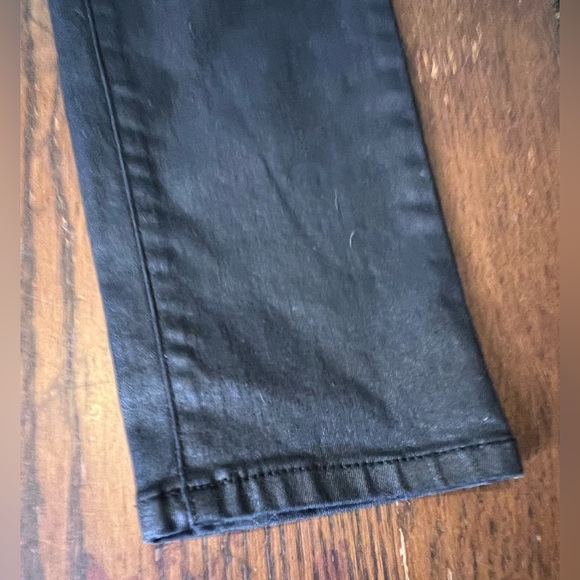 EUC Banana Republic Black Shiny Skinny Fit Stretch Denim Jeans Sz 29/8R - Picture 3 of 6